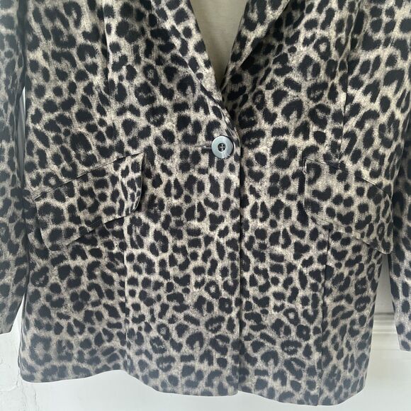 Cabi Women's Jungle Blazer Jacket Sz 10 Leopard Print Preppy Casual City Button - Picture 4 of 11